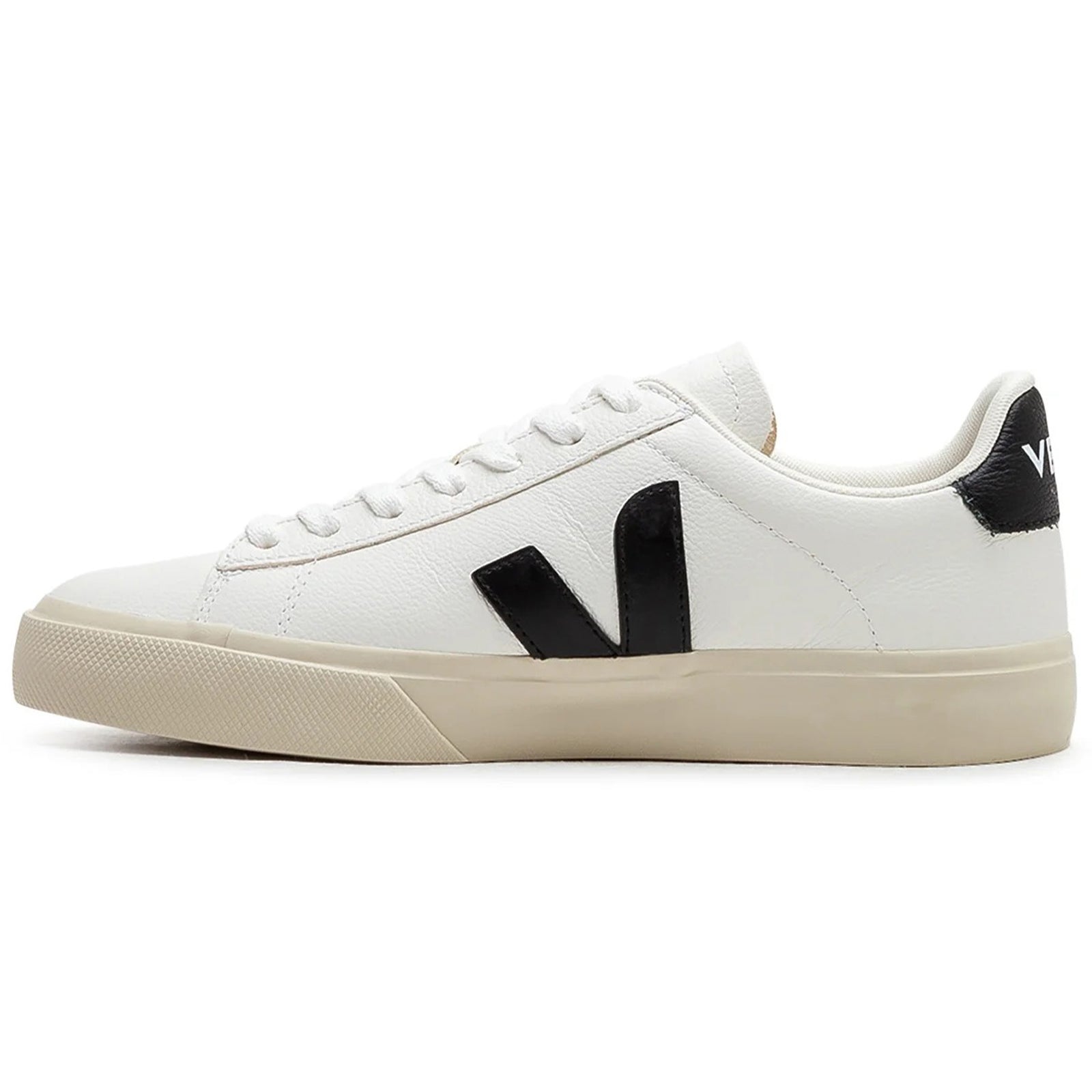 Veja Campo Chromefree Leather Womens Trainers#color_white black