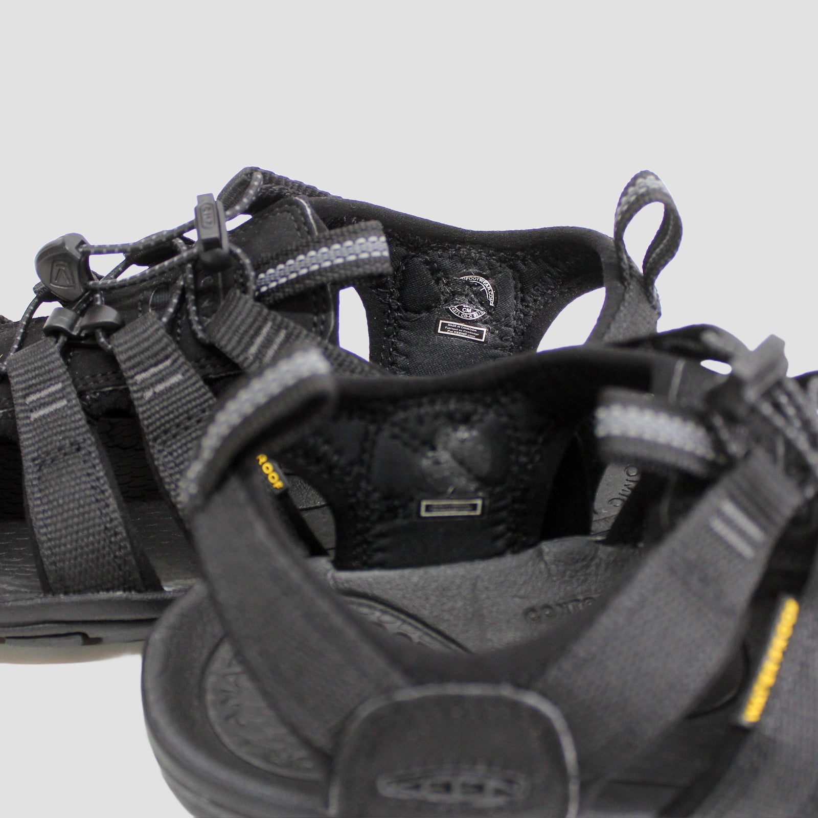 Keen Clearwater CNX 1020662 Textile Womens Sandals - Black - 37#color_black