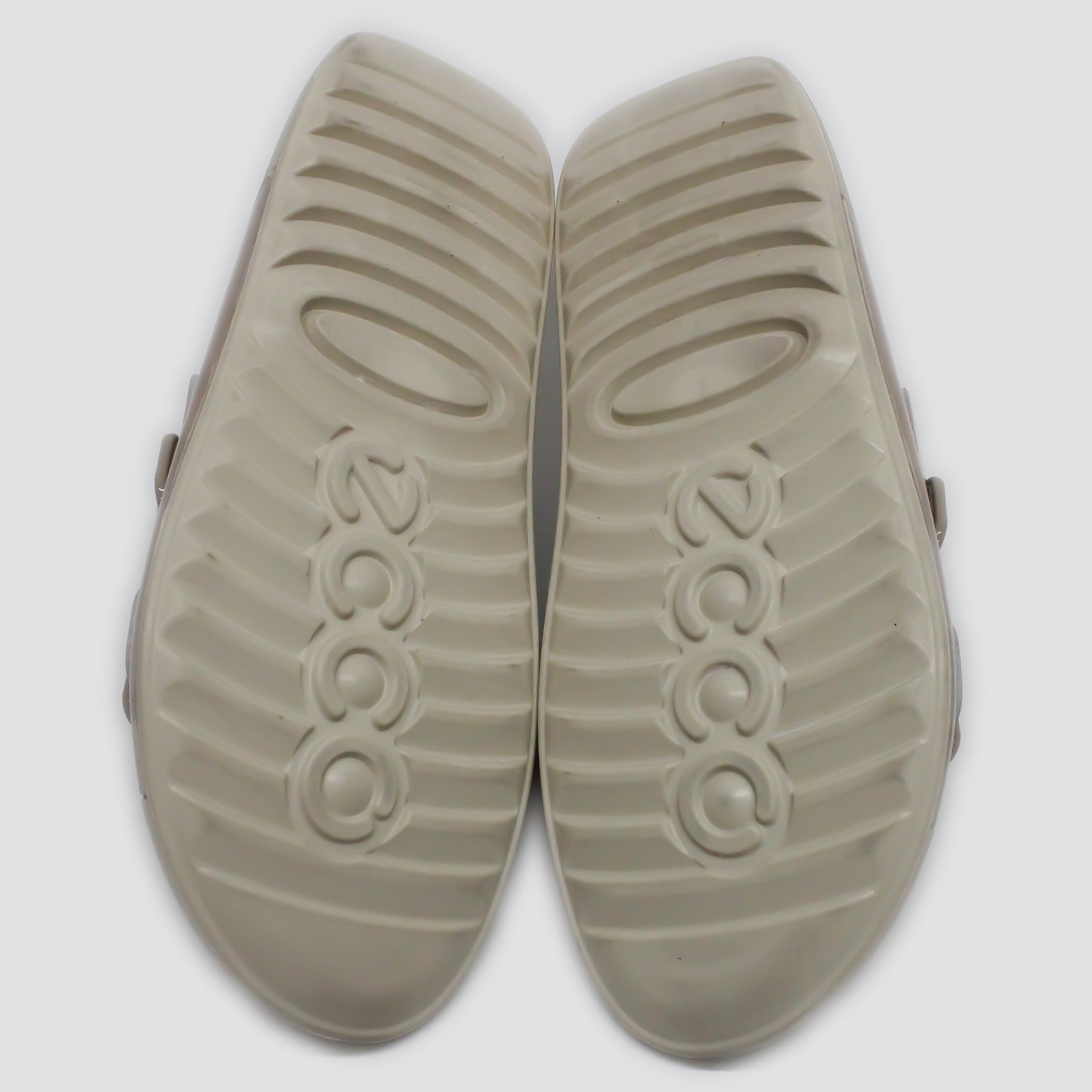 Ecco Cozmo 206833-01084 Leather Womens Sandals - Nude - 39#color_nude