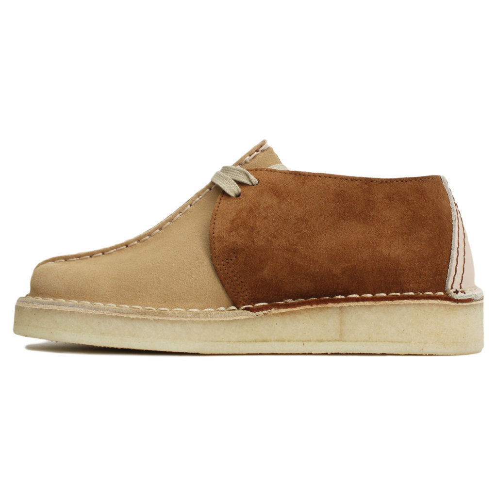 Clarks Originals Desert Trek Suede Womens Shoes#color_light tan combi